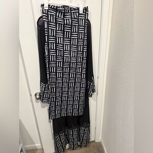 Black and White Geometric Midi Dress - Women